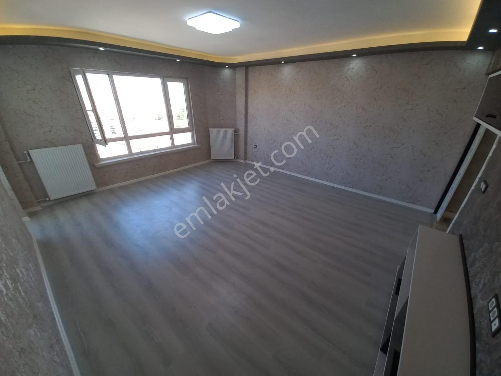 Bilgen Vatan'dan Şenlik Mahallesi Site İçerisinde Megalüks Yapılı Manzaralı Metro Yanı 3+1 Satılık - Görsel 22