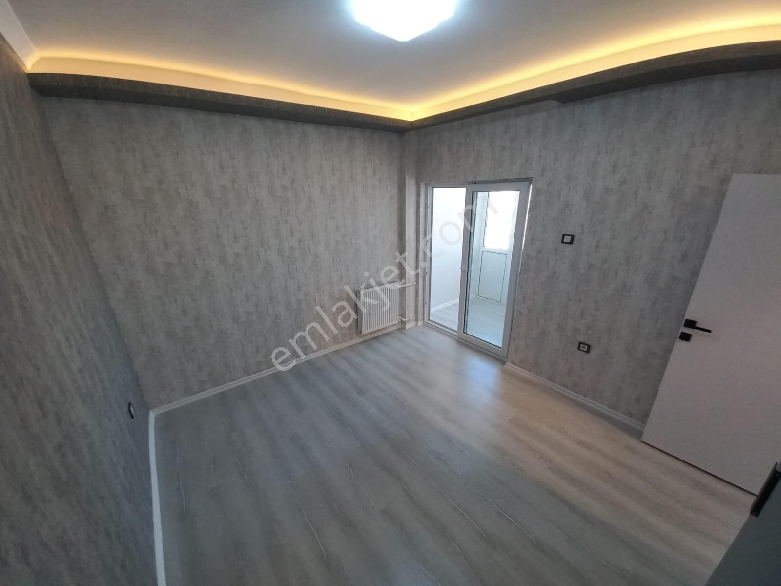 Bilgen Vatan'dan Şenlik Mahallesi Site İçerisinde Megalüks Yapılı Manzaralı Metro Yanı 3+1 Satılık - Görsel 18