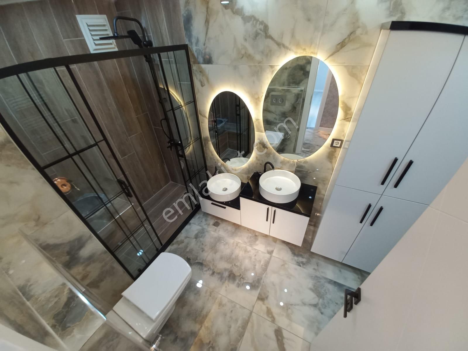 Bilgen Vatan'dan Şenlik Mahallesi Site İçerisinde Megalüks Yapılı Manzaralı Metro Yanı 3+1 Satılık - Görsel 33