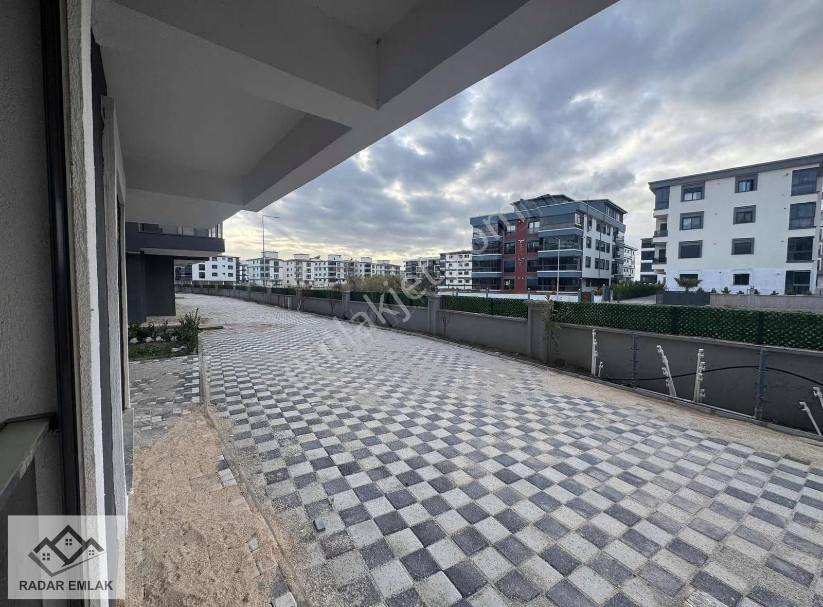 Torbalı Merkezde Ana Cadde Yakını 1+1 60 M2 Sıfır Satılık Daire - Görsel 17