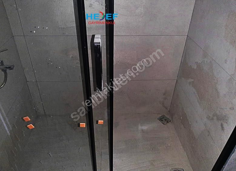 Hedef'ten Akdeniz Mah'de Site İçerisinde Havuzlu 2+1 Daire - Görsel 8