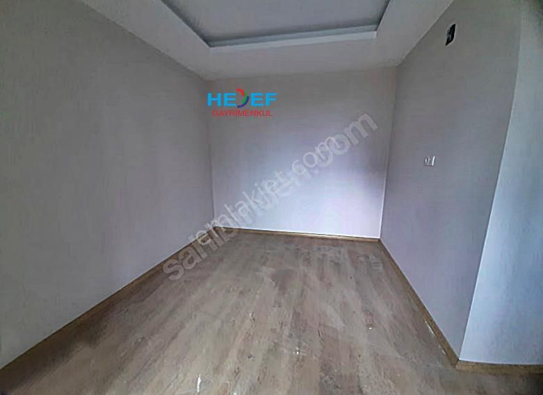 Hedef'ten Akdeniz Mah'de Site İçerisinde Havuzlu 2+1 Daire - Görsel 4