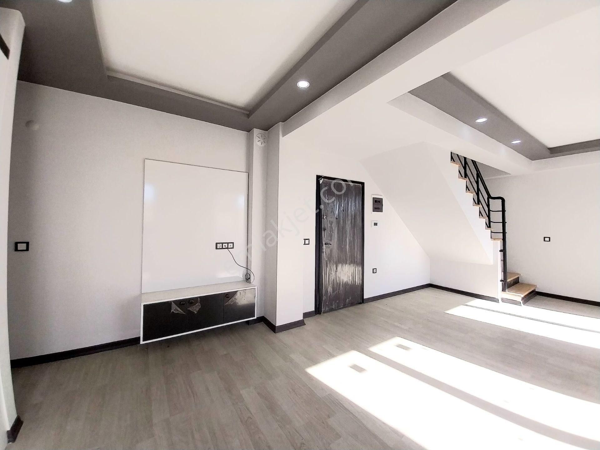 ▓yüksel'den Edremit'te Önü Açık İki Mutfaklı Sıfır 3+1 Satılık Dublex - Görsel 10