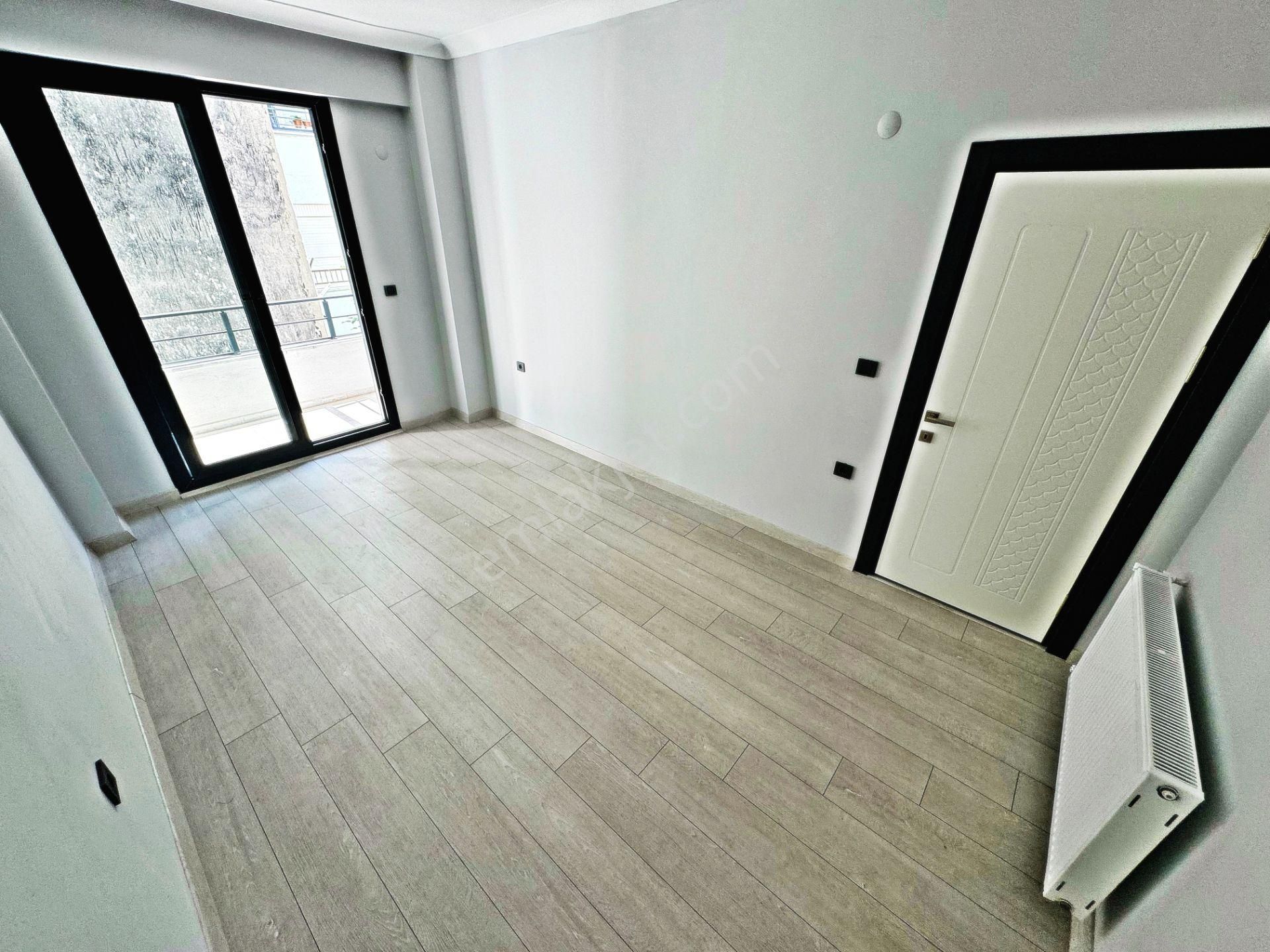 🔵🔵aktiften Akçayda Merkezi Konumda Yaz Kış Keyifli Cam Balkonu Ön Cephe Arakat Lüx 2+1 Daire - Görsel 6