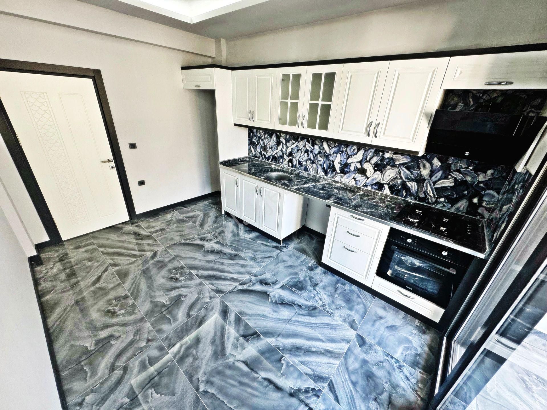 🔵🔵aktiften Akçayda Merkezi Konumda Yaz Kış Keyifli Cam Balkonu Ön Cephe Arakat Lüx 2+1 Daire - Görsel 17