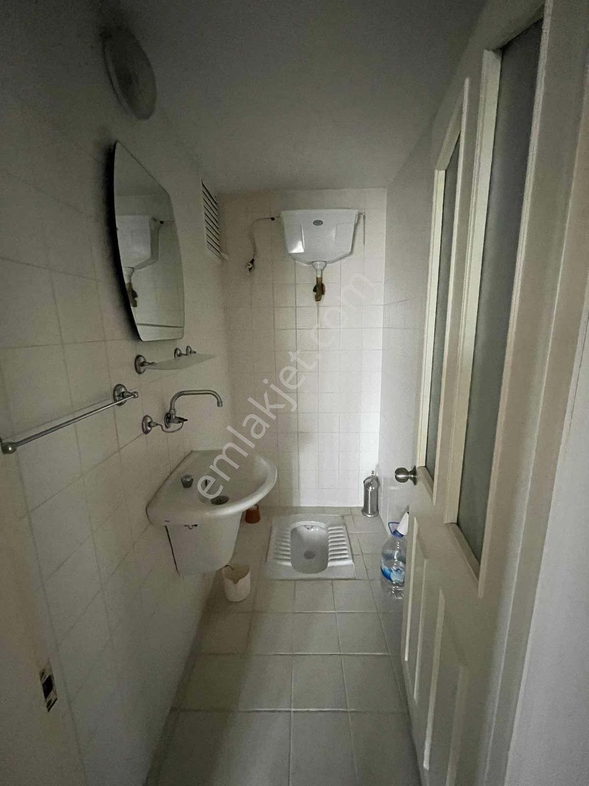 Esentepe Mahallesinde Metroya Yakın 3+1 Arakat Kiralık Daire - Görsel 18