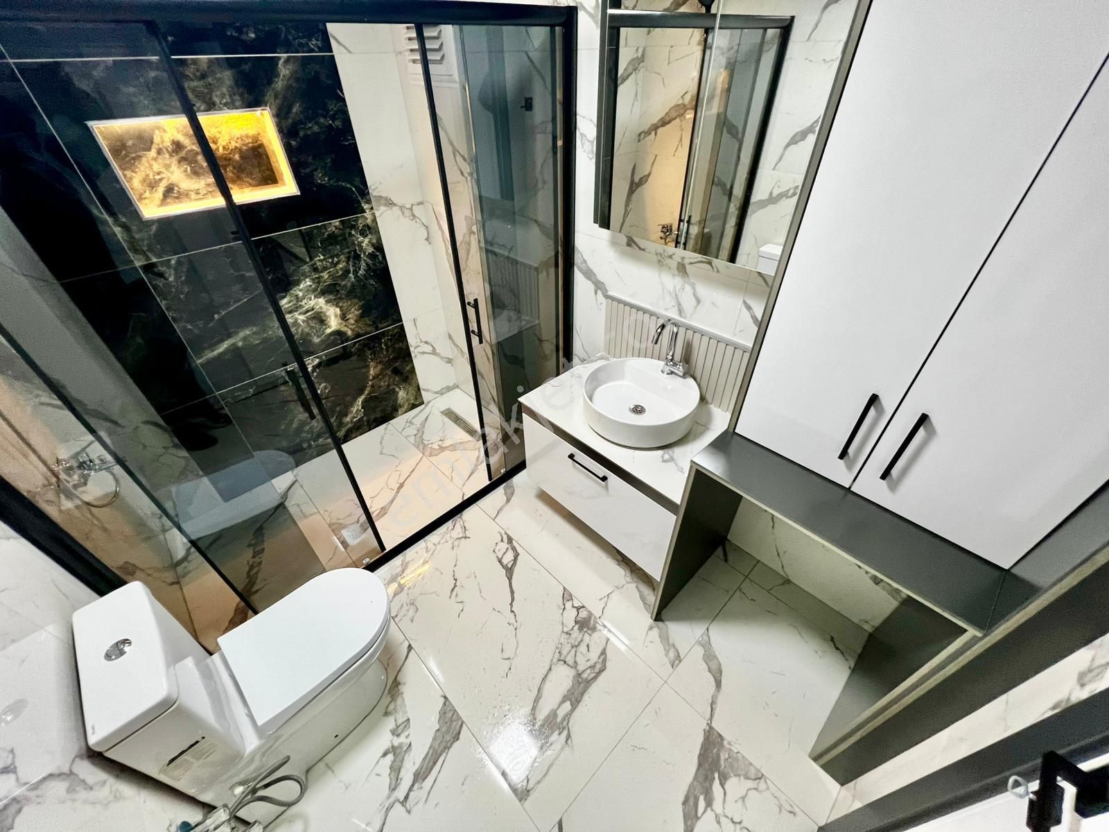 ✅✅alçınar Emlaktan Arakat Ayrı Mutfak Merkezde Masrafsız 2+1✅✅ - Görsel 18