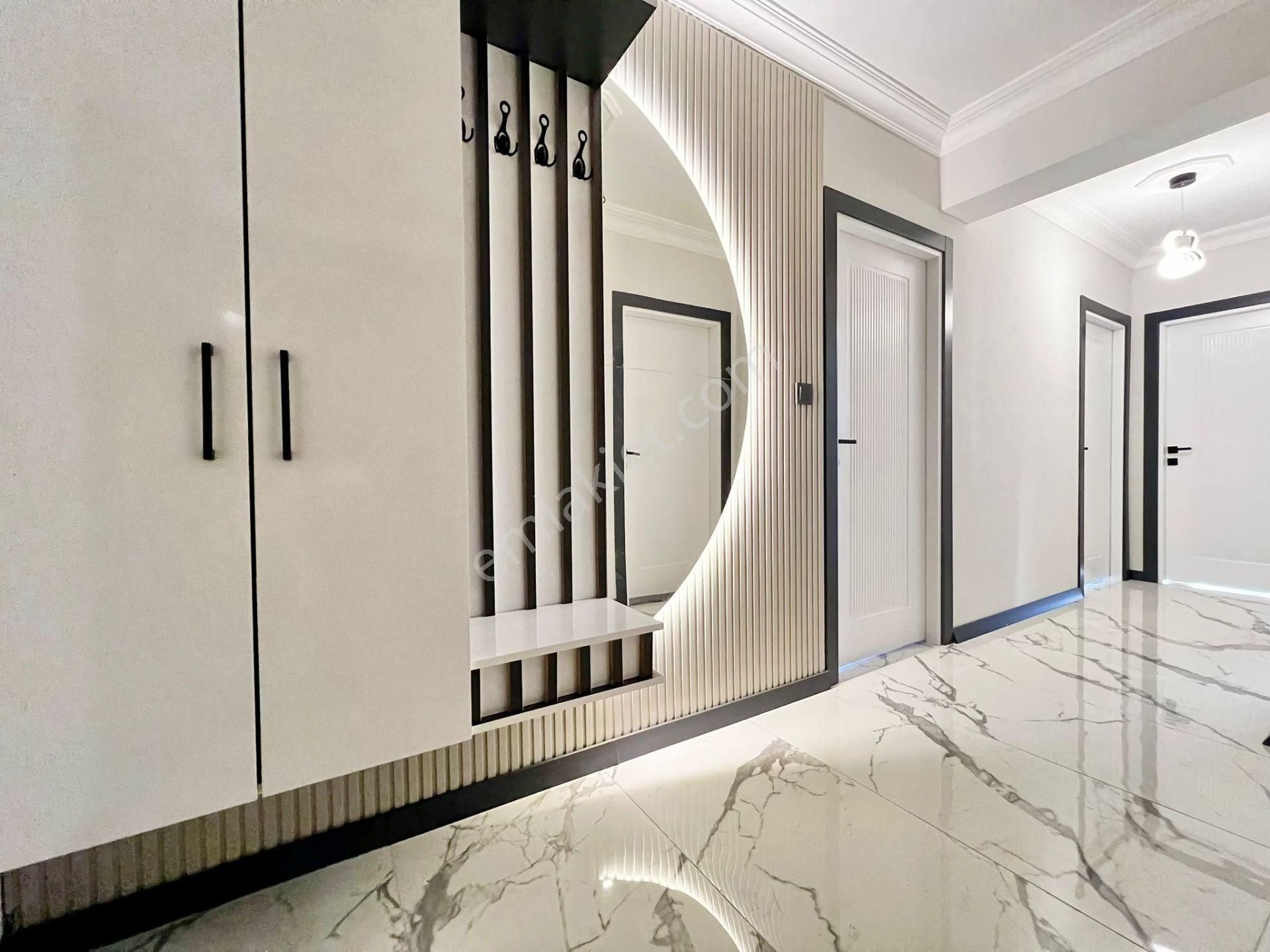 ✅✅alçınar Emlaktan Arakat Ayrı Mutfak Merkezde Masrafsız 2+1✅✅ - Görsel 4