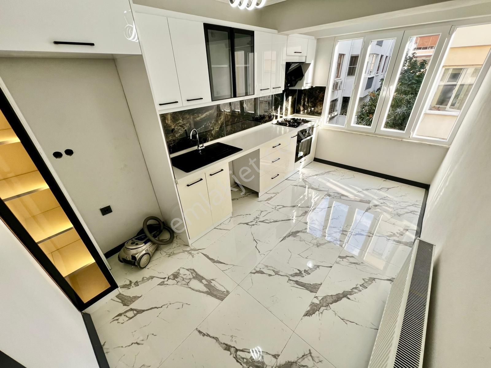 ✅✅alçınar Emlaktan Arakat Ayrı Mutfak Merkezde Masrafsız 2+1✅✅ - Görsel 28