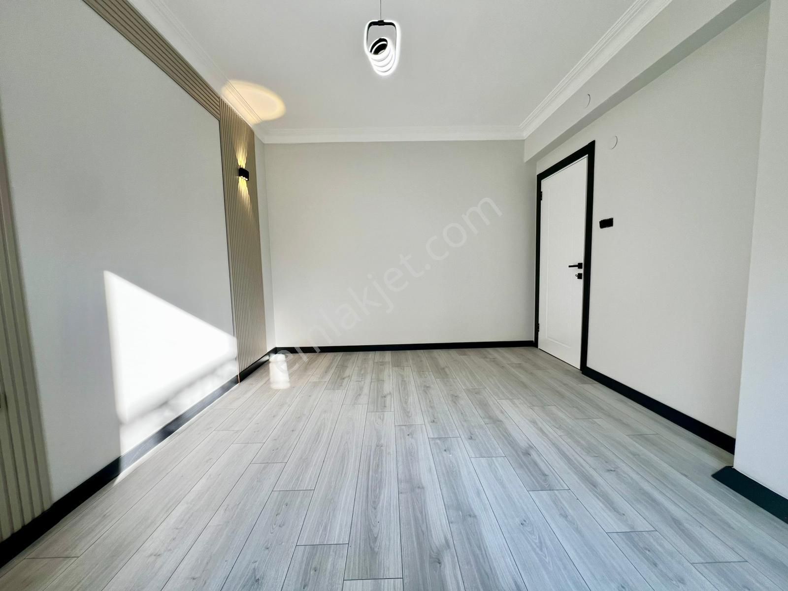 ✅✅alçınar Emlaktan Arakat Ayrı Mutfak Merkezde Masrafsız 2+1✅✅ - Görsel 26