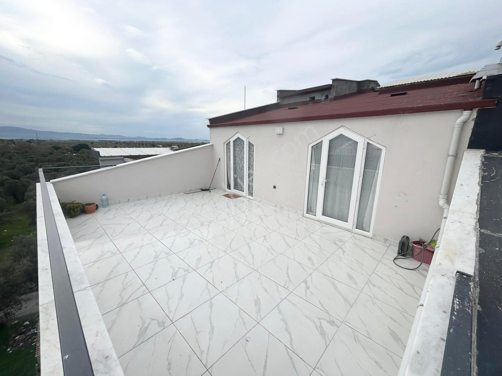 Yükselden Kadıköyde Çift Banyo Geniş Teraslı Manzaralı 2+1 Satılık Dubleks - Görsel 26