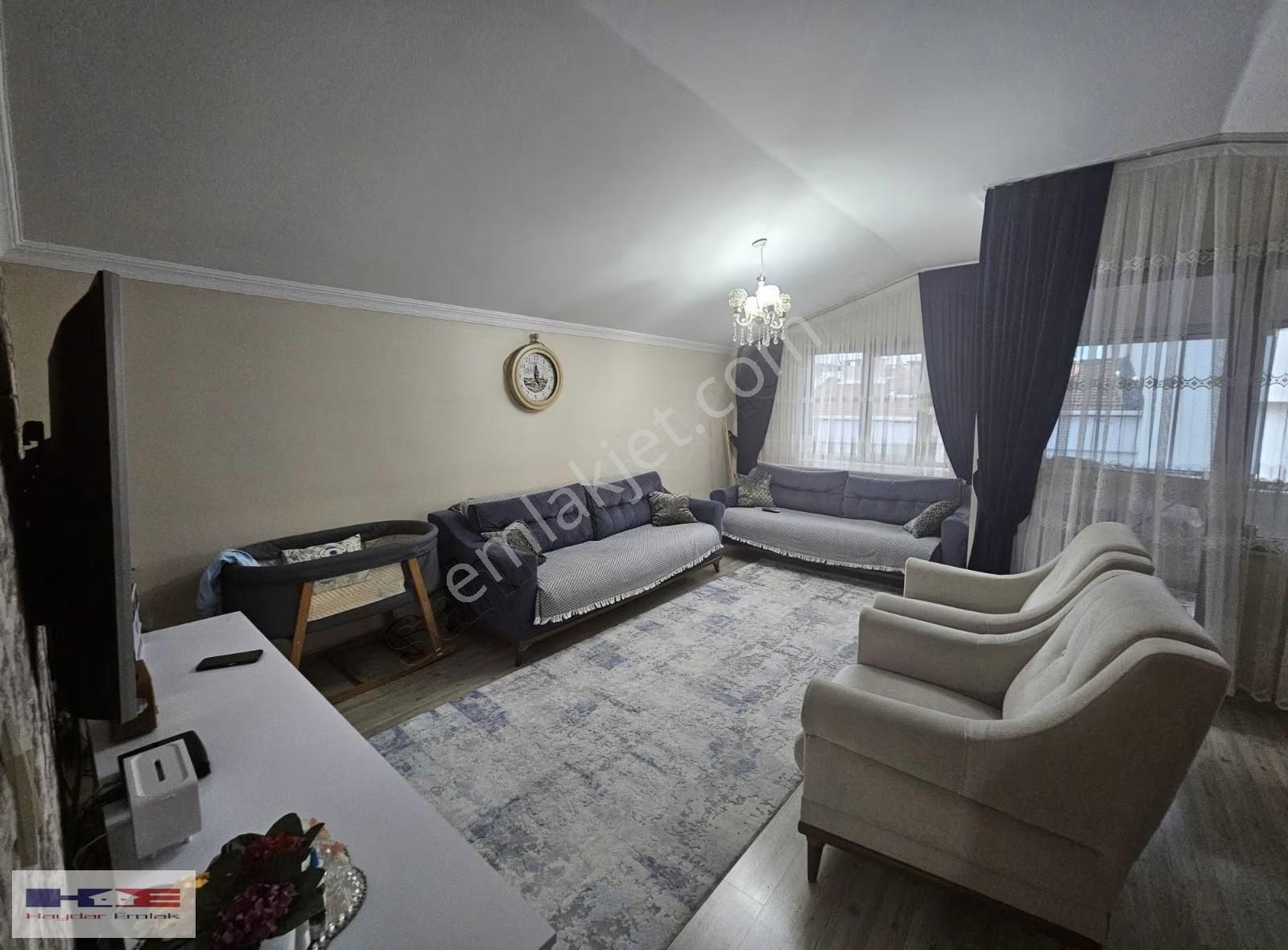 Sefaköy Fevzi Çakmak Mahallesinde Satılık Muhteşem Daire - Görsel 3