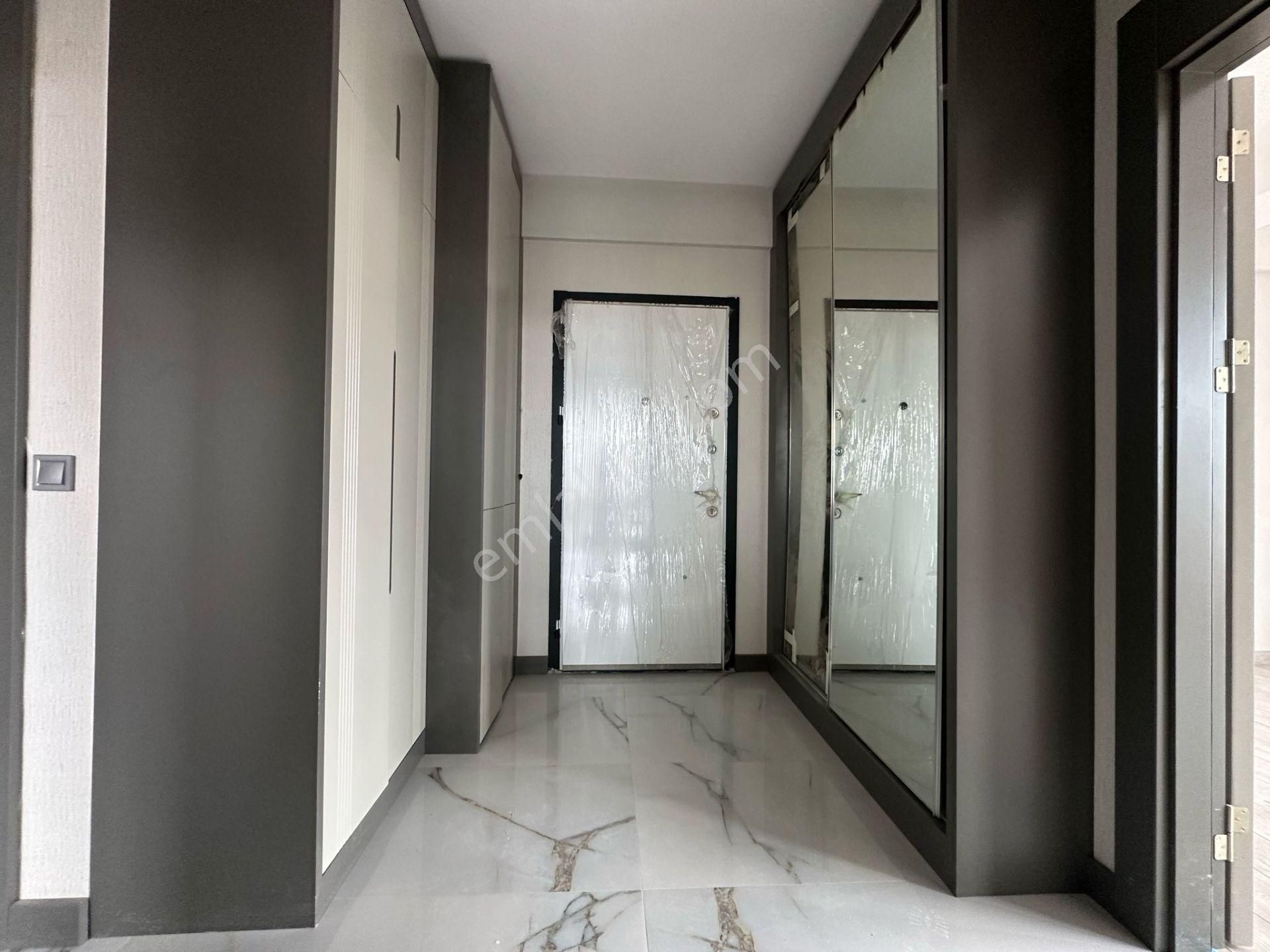 Pursaklar Mehmet Zengin Emlak'tan Asansörlü Sıfır Manzaralı 5.kat 2+1 Ful Yapılı Daire - Görsel 21