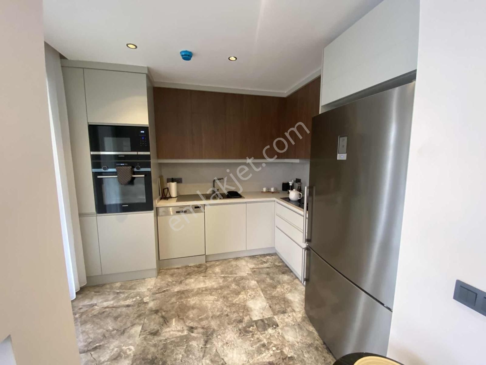 Plaja 950 Mt Tek Müstakil Özel Havuzlu Satılık 4+1 Villa - Görsel 35