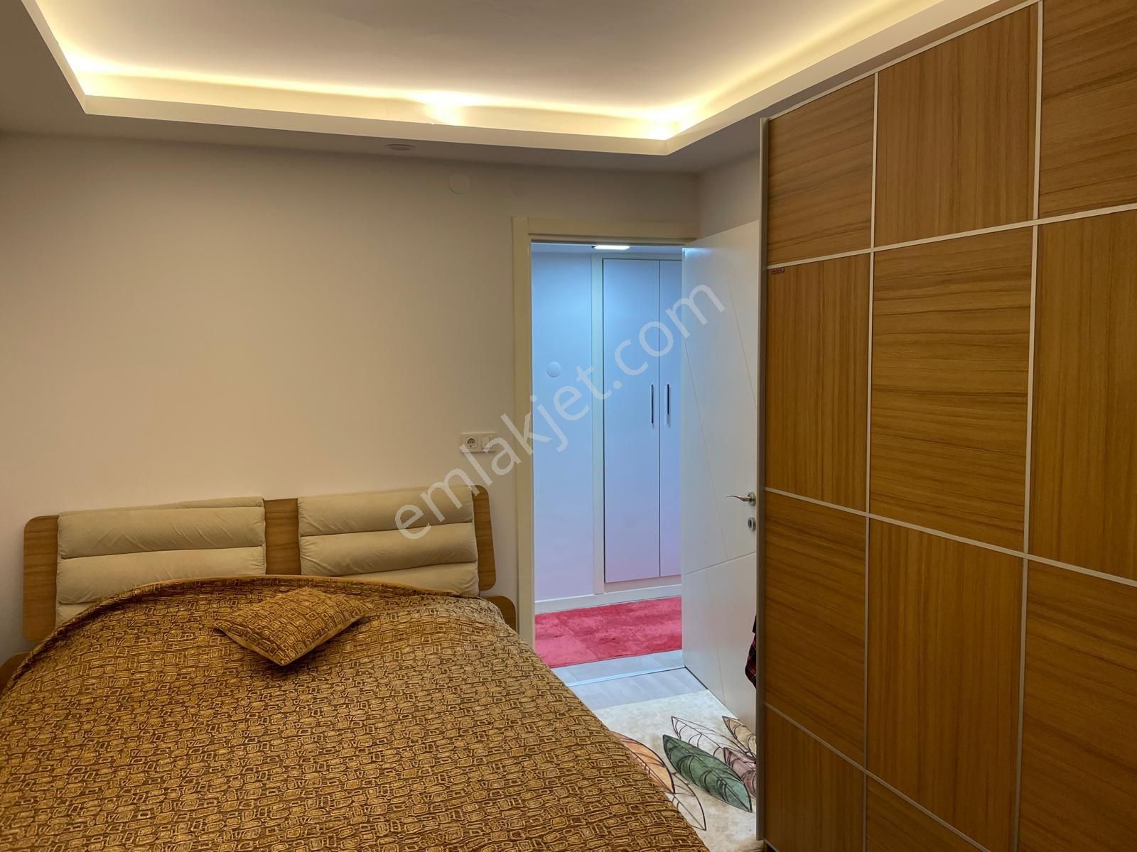 Balçovada 2+1 Yüksek Zemin Ful Tadilatlı Verandalı - Görsel 18