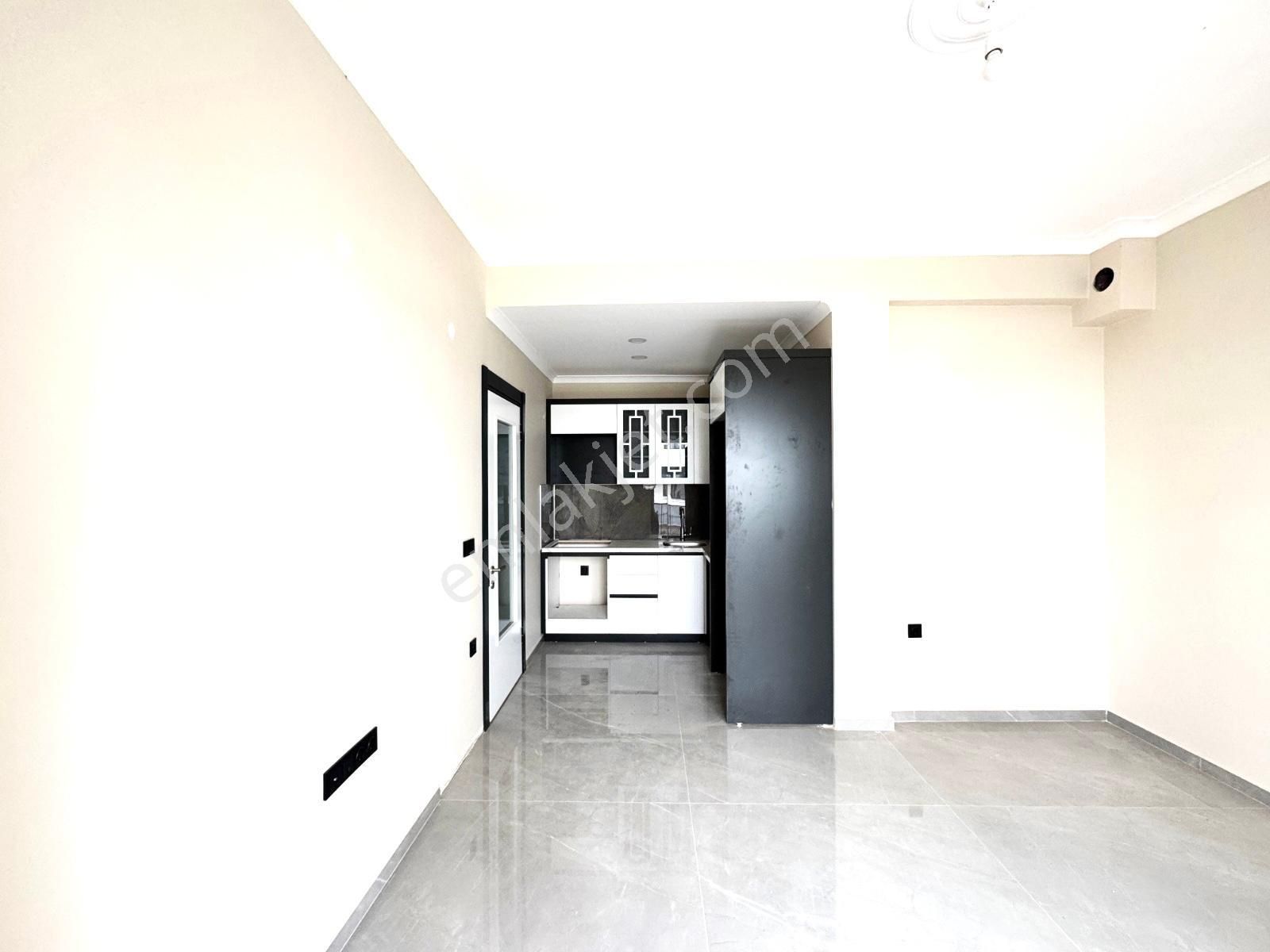 🏡 Referans'tan Altınkum'da Ön Cephe Yeni Bina 1+1 Daire - Görsel 24