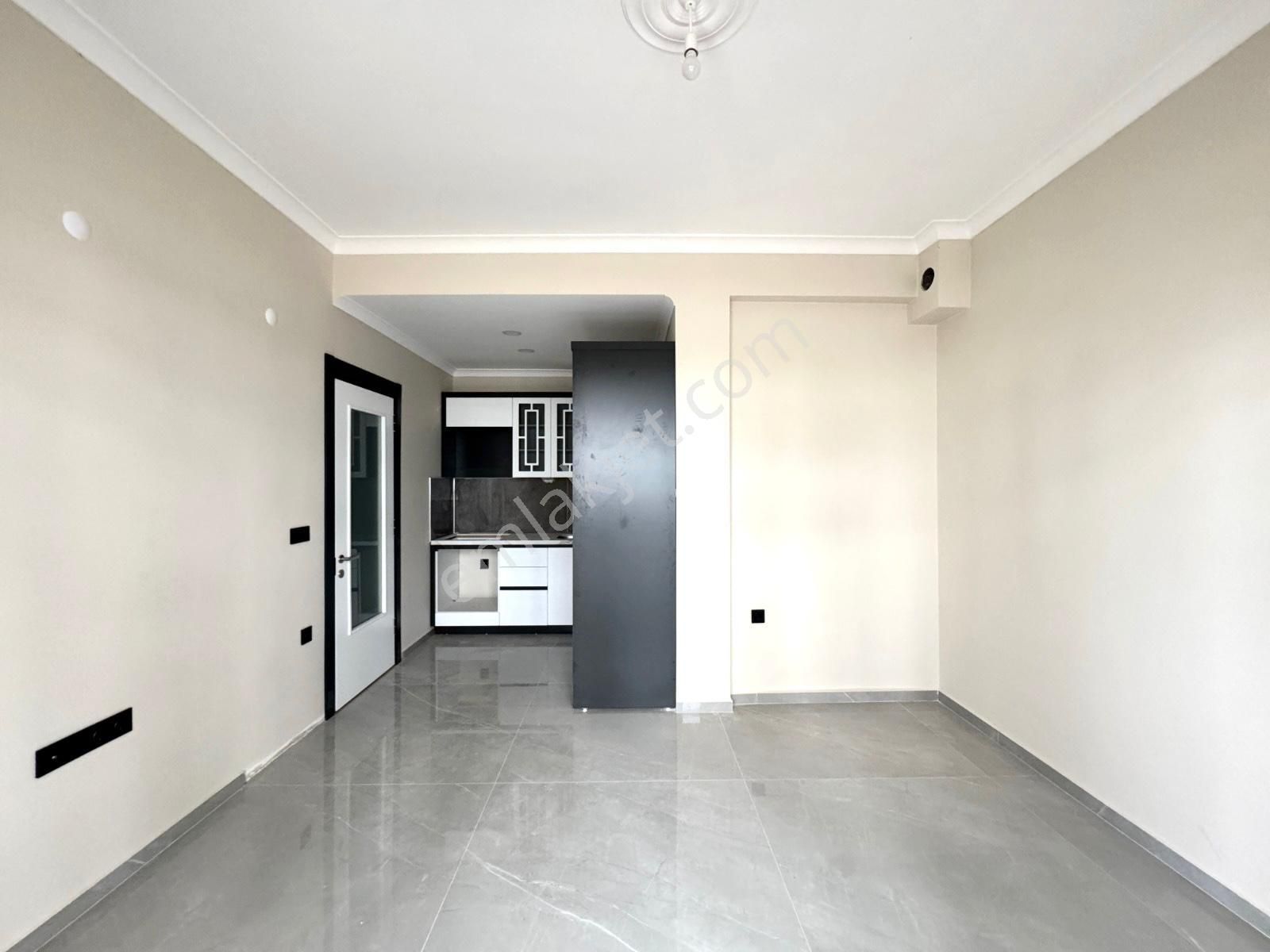 🏡 Referans'tan Altınkum'da Ön Cephe Yeni Bina 1+1 Daire - Görsel 25