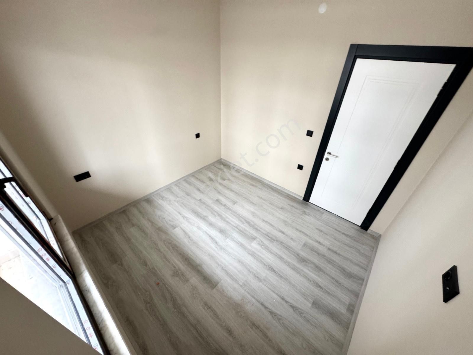 🏡 Referans'tan Altınkum'da Ön Cephe Yeni Bina 1+1 Daire - Görsel 14