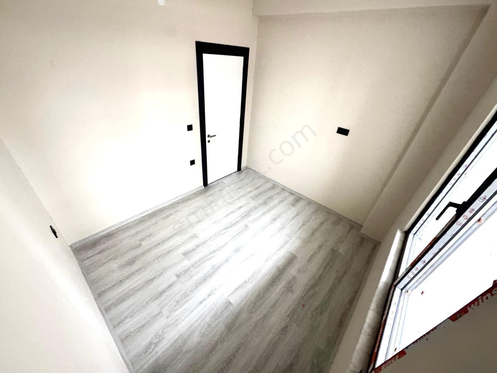 🏡 Referans'tan Altınkum'da Ön Cephe Yeni Bina 1+1 Daire - Görsel 13