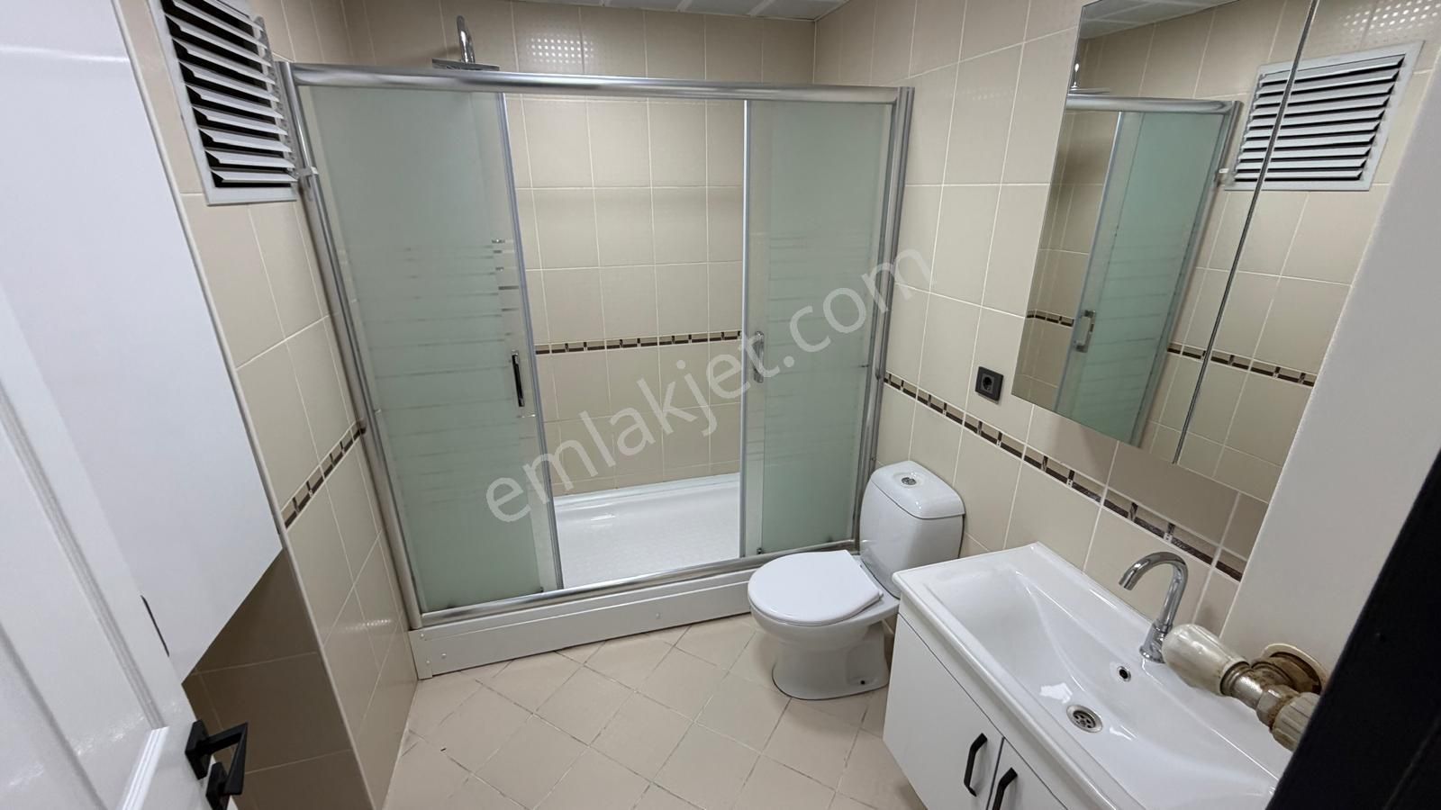 Atanora Vadi'den Dikmende 2 Banyolu Kapalı Garajlı Lüks Yapılı Boş 4+1 - Görsel 22