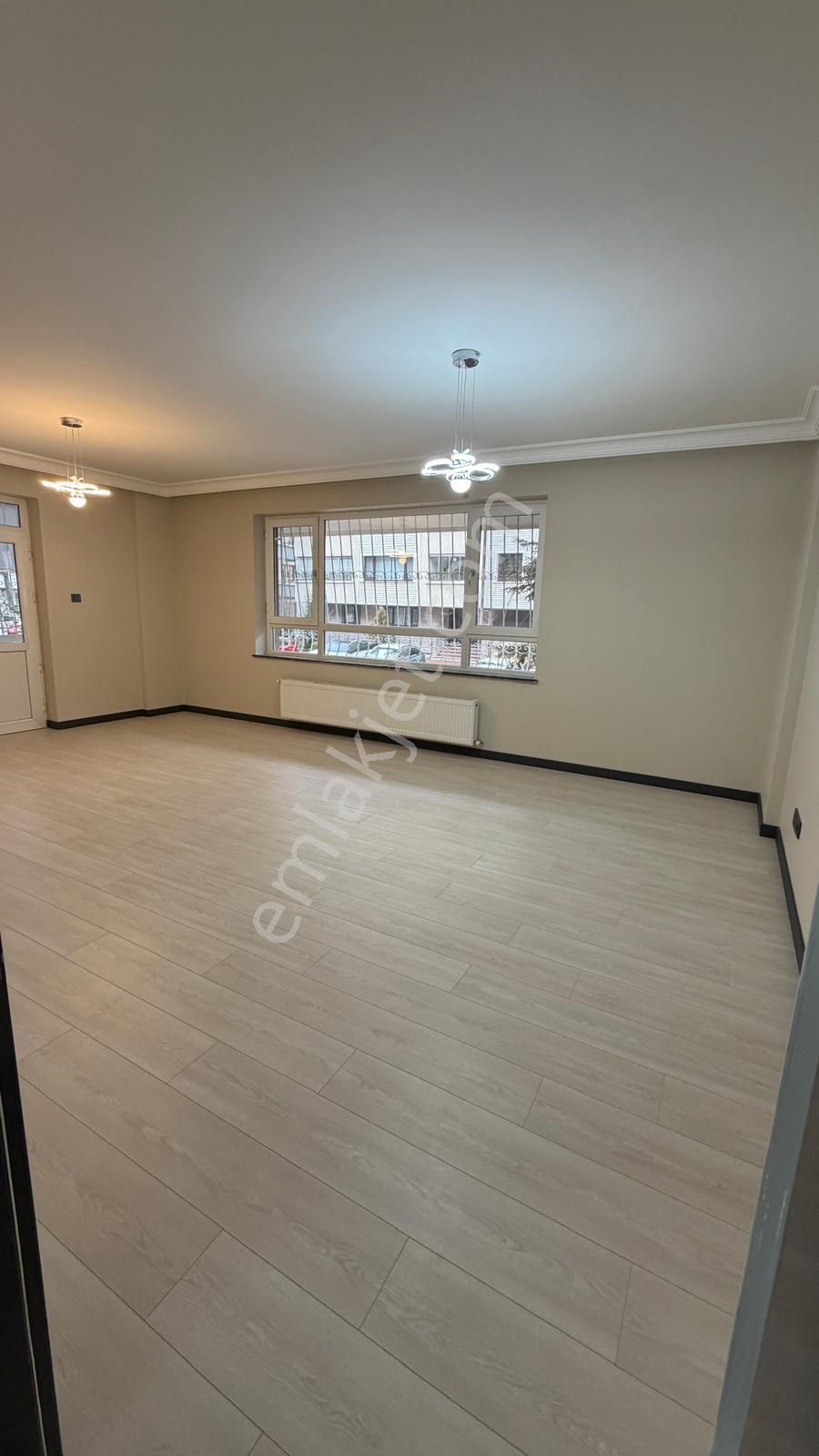 Atanora Vadi'den Dikmende 2 Banyolu Kapalı Garajlı Lüks Yapılı Boş 4+1 - Görsel 2