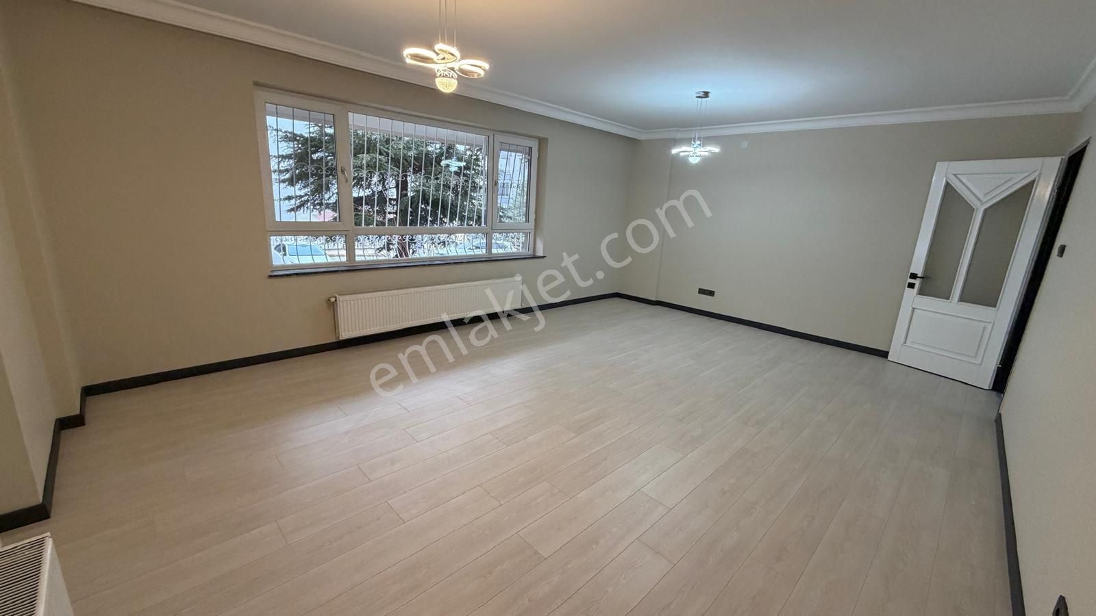 Atanora Vadi'den Dikmende 2 Banyolu Kapalı Garajlı Lüks Yapılı Boş 4+1 - Görsel 5