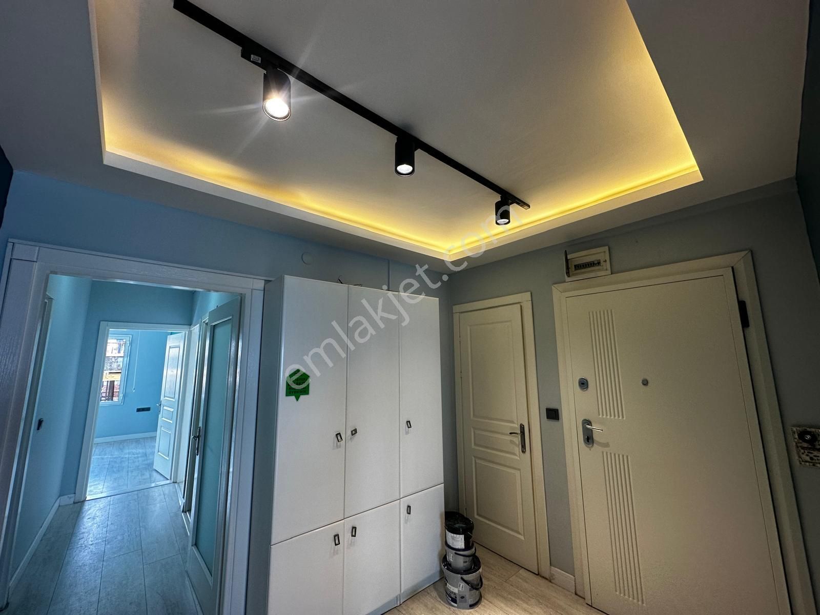 Kuşadası Kordonda Full Manzaralı Kiralık 2+1 Ofis /daire - Görsel 11