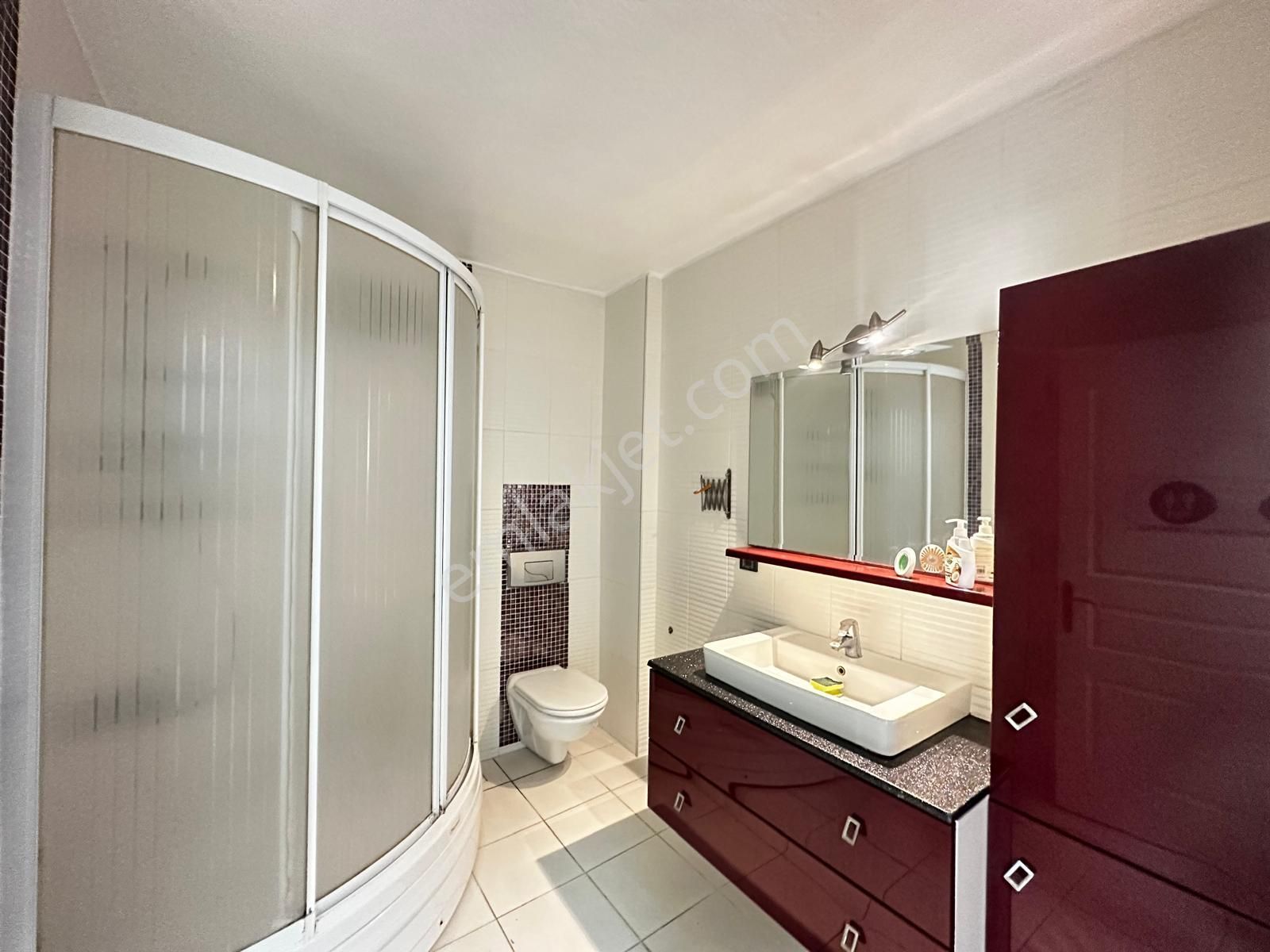 Kuşadası Kordonda Full Manzaralı Kiralık 2+1 Ofis /daire - Görsel 21