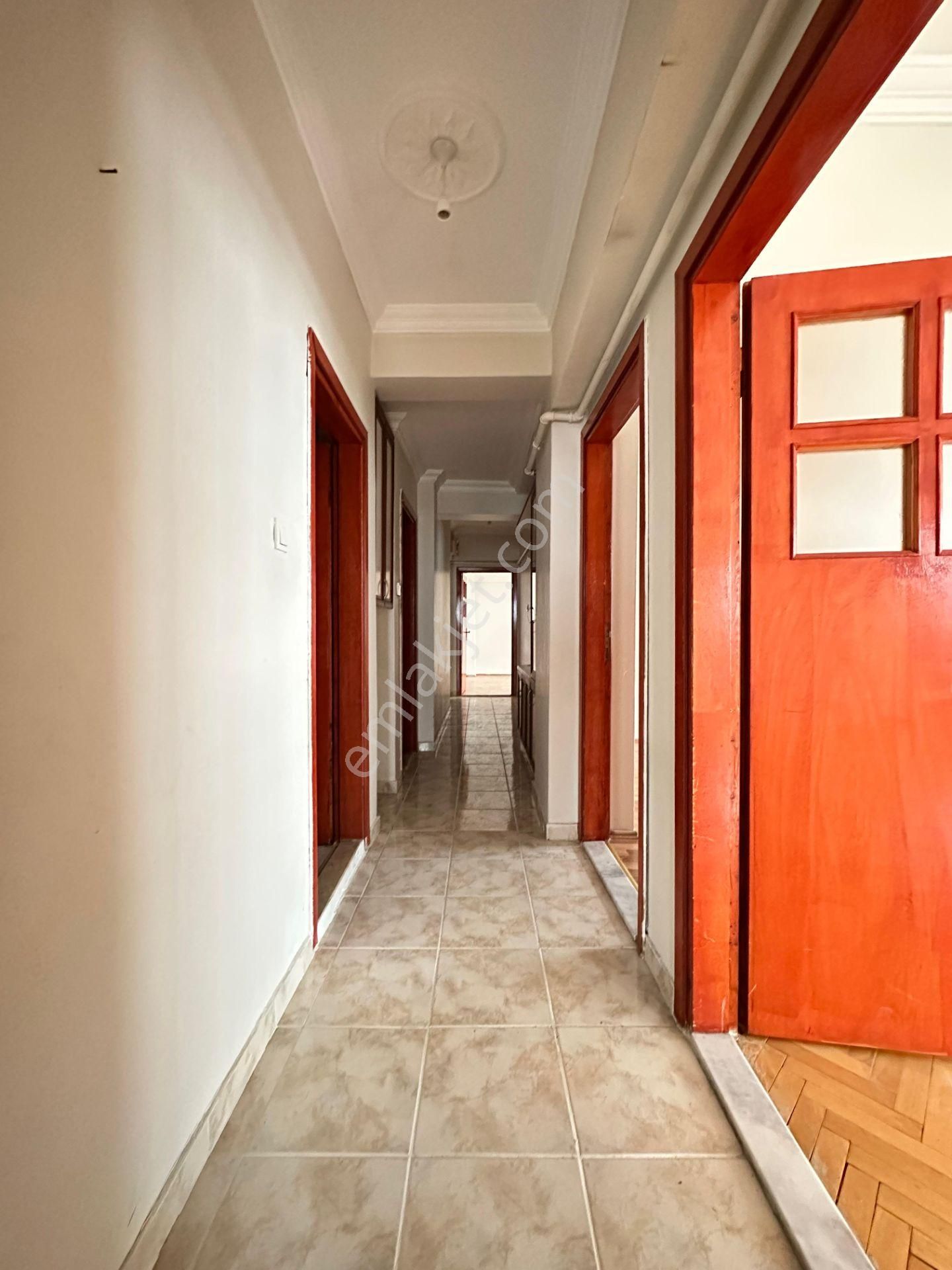 Pursaklar Mehmet Zengin Emlak'tan 3+1 Çarşı İçinde Yapılı Masrafsız Daire - Görsel 21