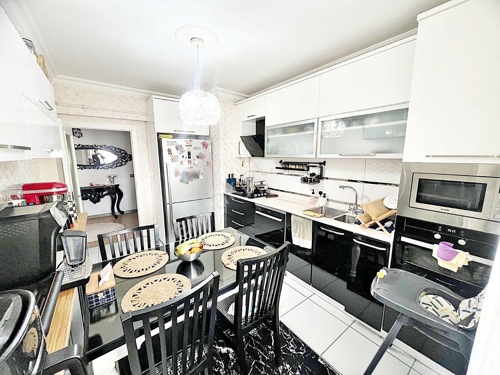 Veranka'dan Burç Mah. 7.katta Masrafsız Full Yapılı Acil Satılık 3+1 Daire - Görsel 2