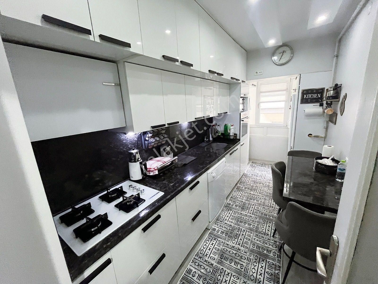 Demetevlerde Metroya Yürüme Mesafesinde Ful Yapılı İskanlı 3+1 - Görsel 7