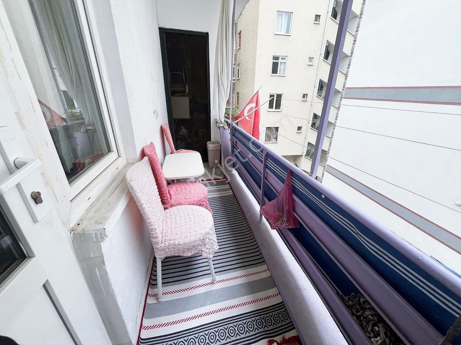 Demetevlerde Metroya Yürüme Mesafesinde Ful Yapılı İskanlı 3+1 - Görsel 17