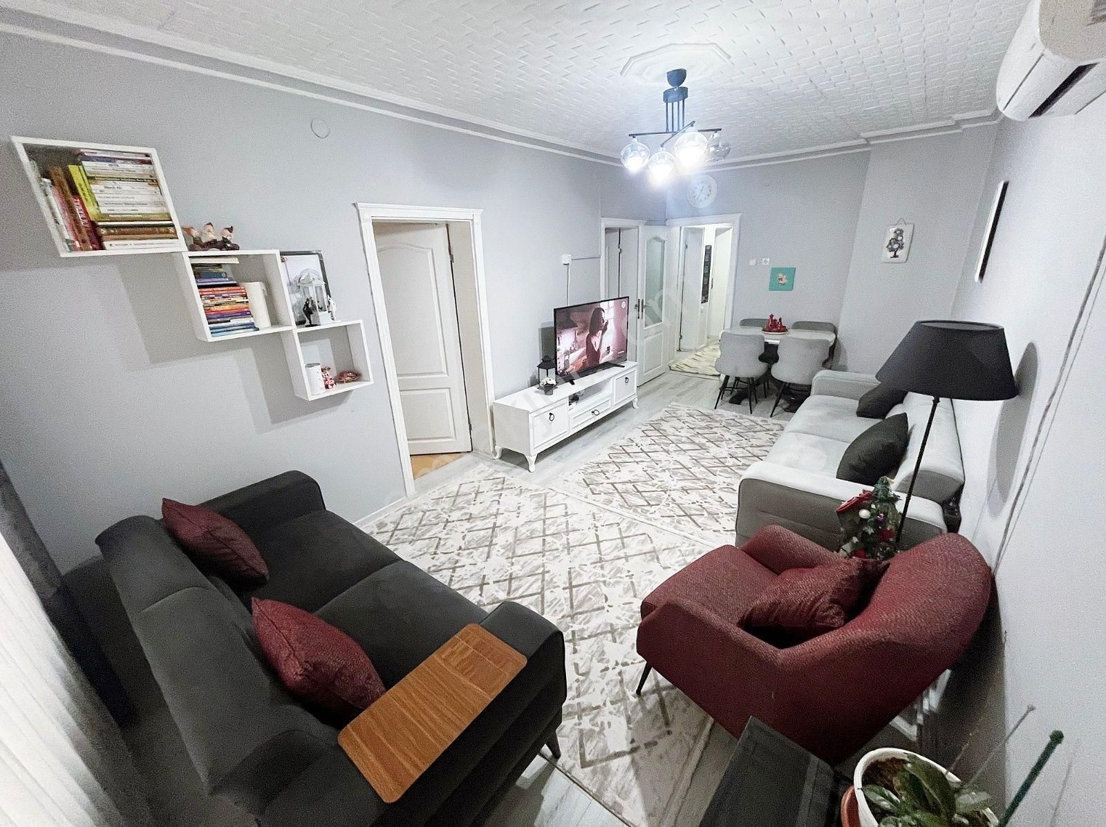 Demetevlerde Metroya Yürüme Mesafesinde Ful Yapılı İskanlı 3+1 - Görsel 8