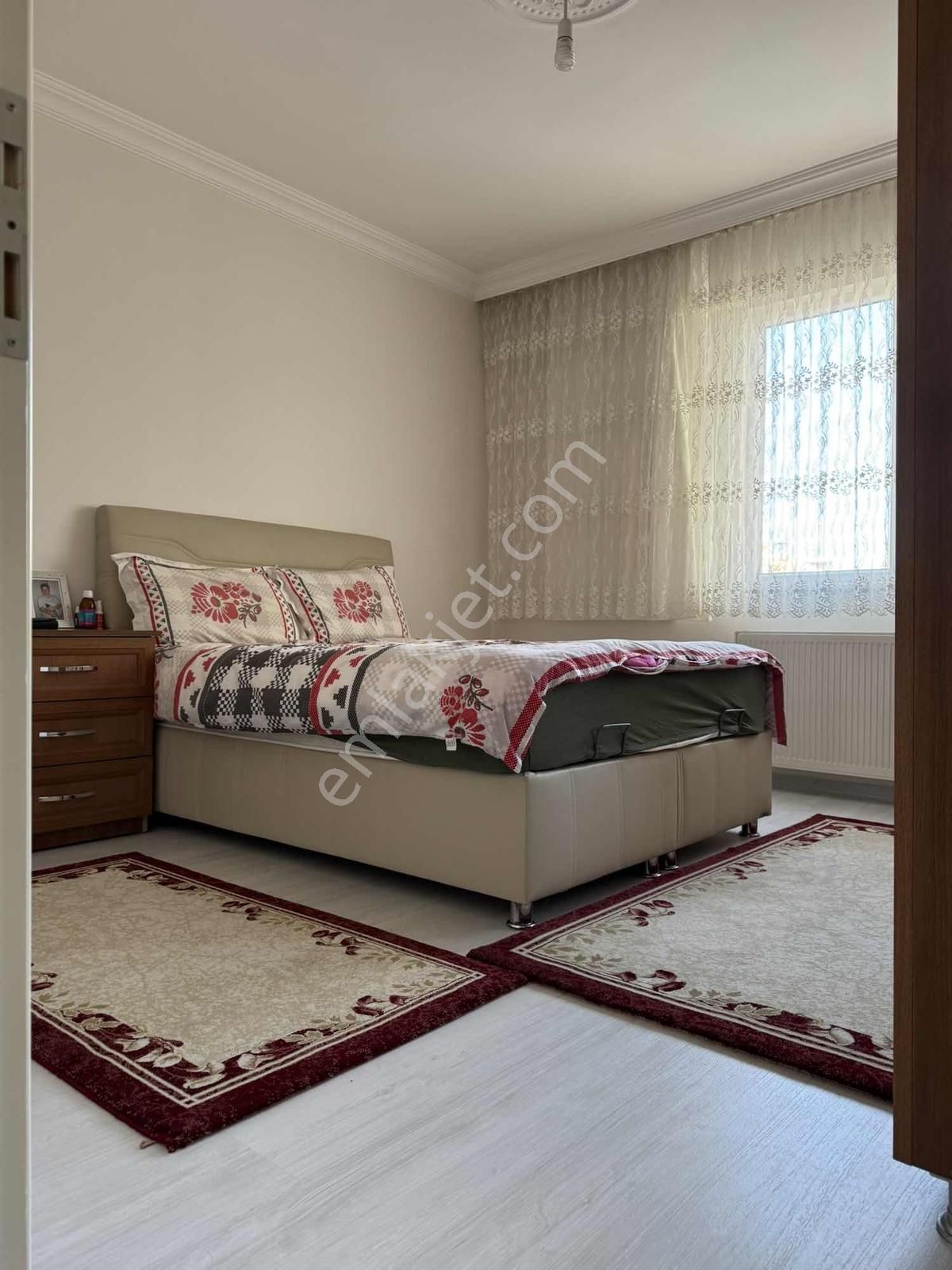 Özgür Emlaktan İçi Özel Yapılmış İki Cephe Daire - Görsel 23