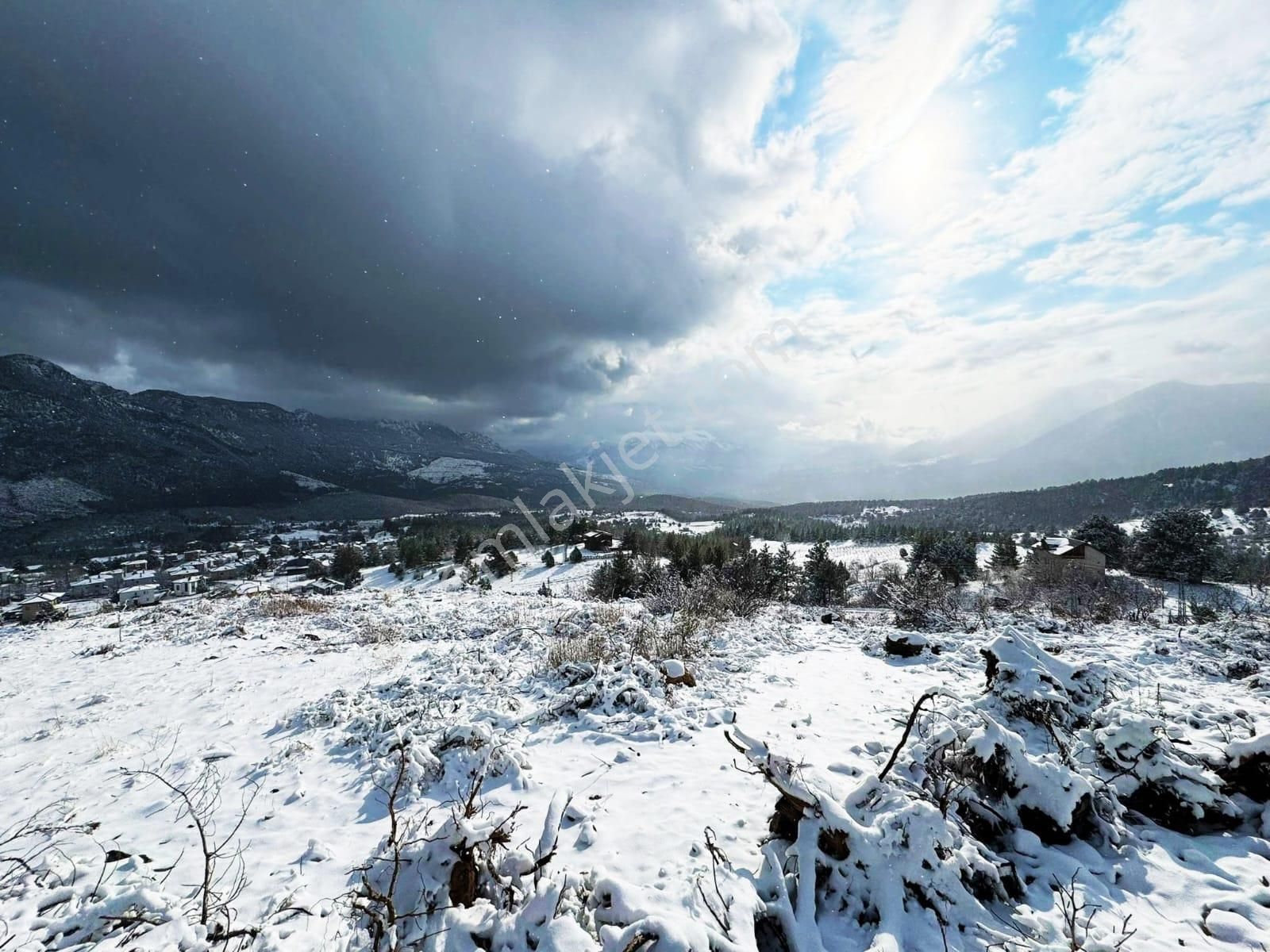 Kar Emlaktan Alpu Yaylasında Yüksek Konumlu 400 M2 Satılık Arsa - Görsel 12