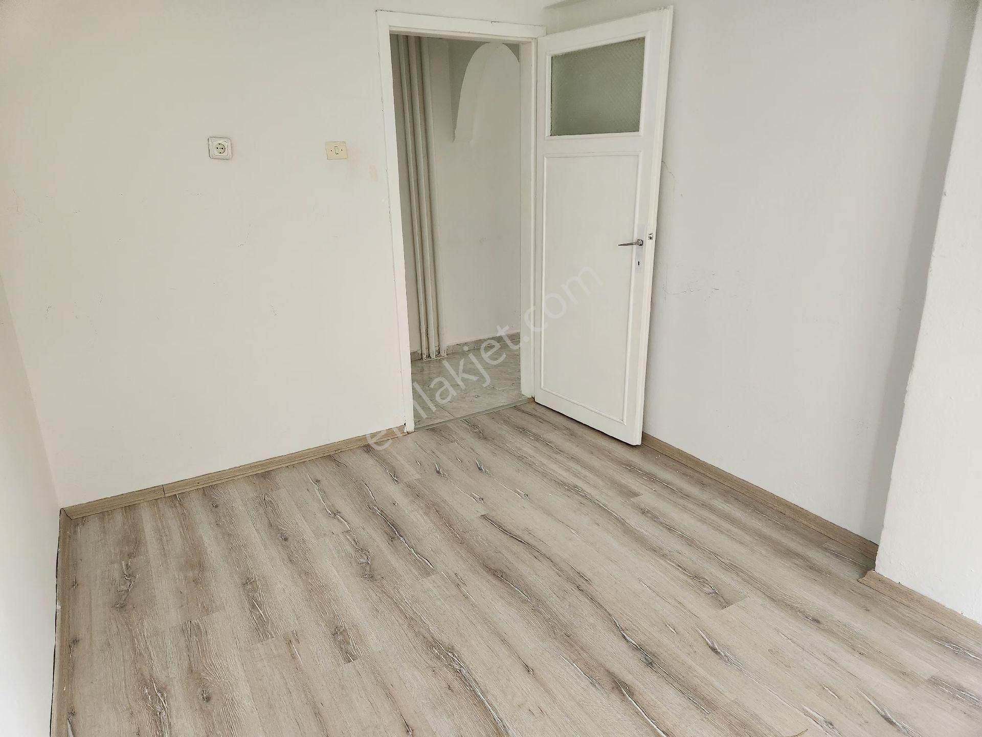 Burak Emlak'dan Kiralık Daire Kurtuluş Ozanlar Cd. 3+1 B.salon Yapılı - Görsel 8