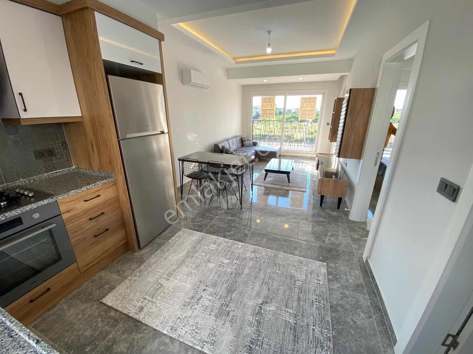 Kuşadası Güzelçamlı'da Denize 750mt Havuzlu Eşyalı 1+1 Daire - Görsel 26