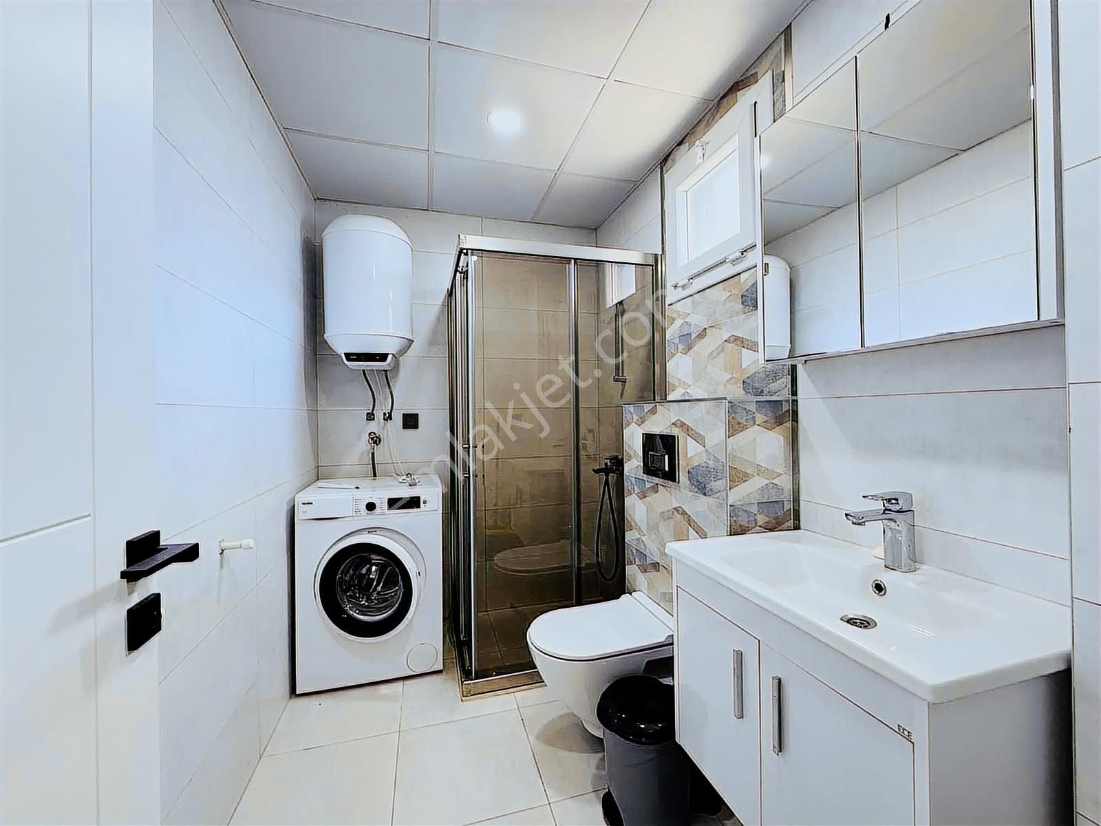 Kuşadası Güzelçamlı'da Denize 750mt Havuzlu Eşyalı 1+1 Daire - Görsel 7