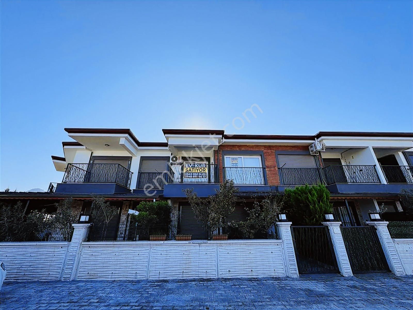 Kuşadası Güzelçamlı'da Denize 750mt Havuzlu Eşyalı 1+1 Daire - Görsel 20