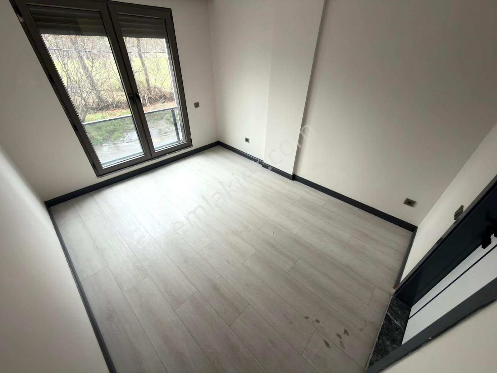 🏡 Referans'tan Akçay'da Ön Cephe Yerden Isıtmalı 2+1 Daire - Görsel 28