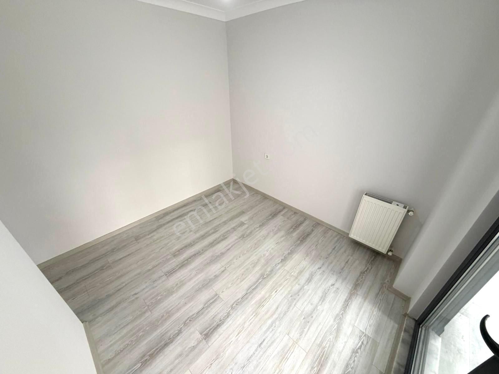 🏡 Referans'tan Altınkum'da Kapalı Otoparklı Ön Cephe Modern Tasarımlı 2+1 Daire - Görsel 11