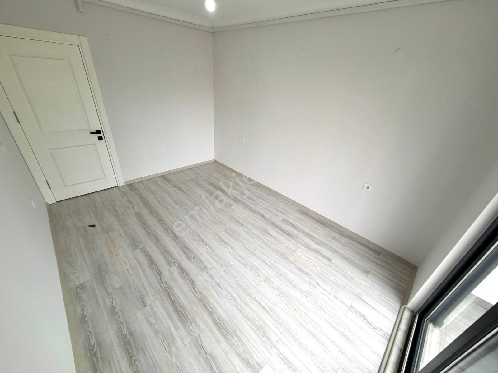 🏡 Referans'tan Altınkum'da Kapalı Otoparklı Ön Cephe Modern Tasarımlı 2+1 Daire - Görsel 27