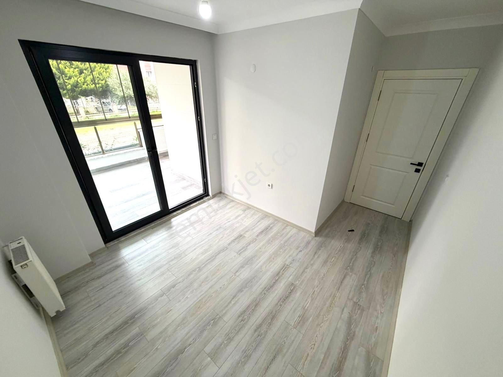 🏡 Referans'tan Altınkum'da Kapalı Otoparklı Ön Cephe Modern Tasarımlı 2+1 Daire - Görsel 21
