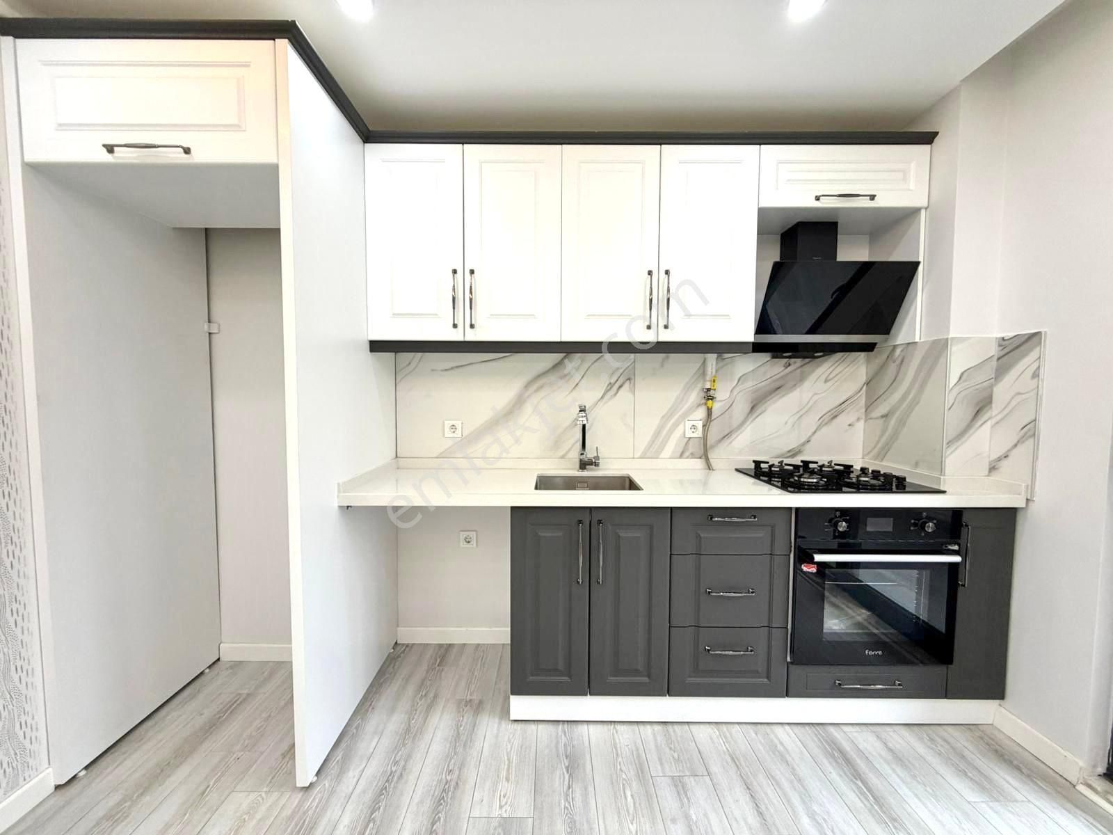 🏡 Referans'tan Altınkum'da Kapalı Otoparklı Ön Cephe Modern Tasarımlı 2+1 Daire - Görsel 2