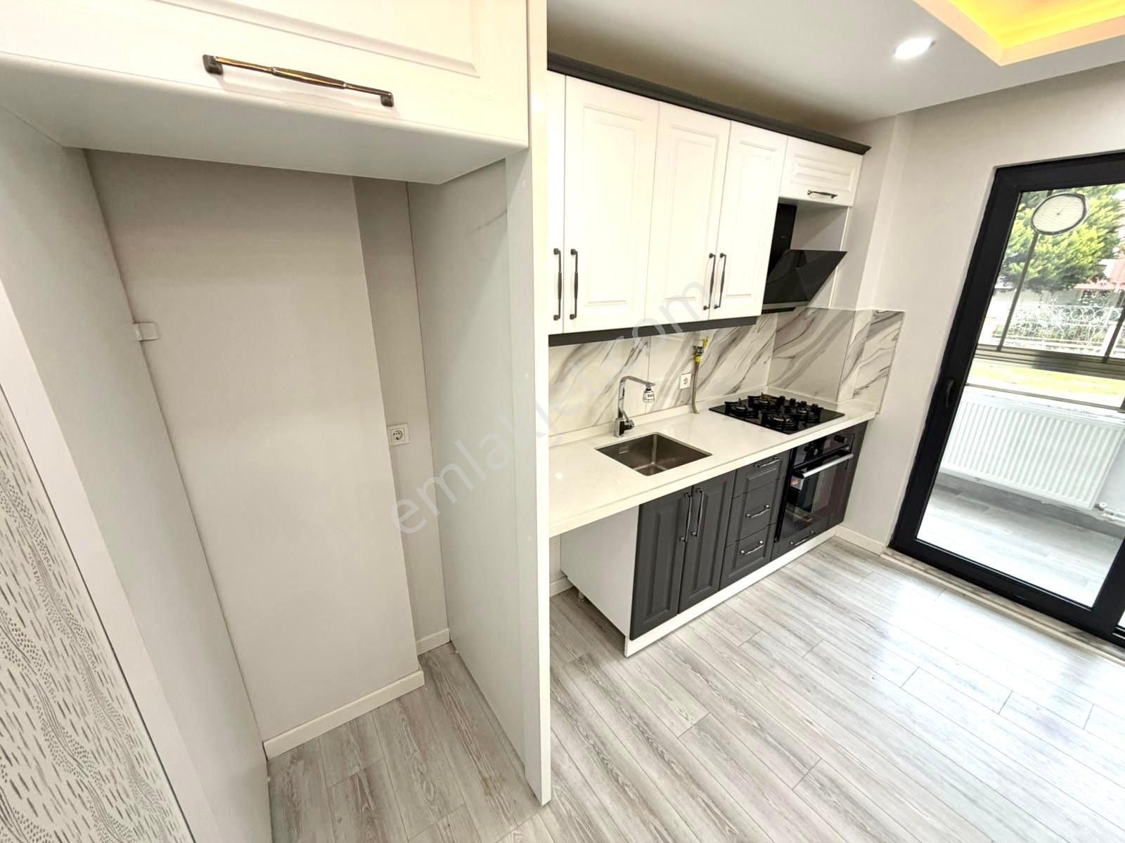 🏡 Referans'tan Altınkum'da Kapalı Otoparklı Ön Cephe Modern Tasarımlı 2+1 Daire - Görsel 8