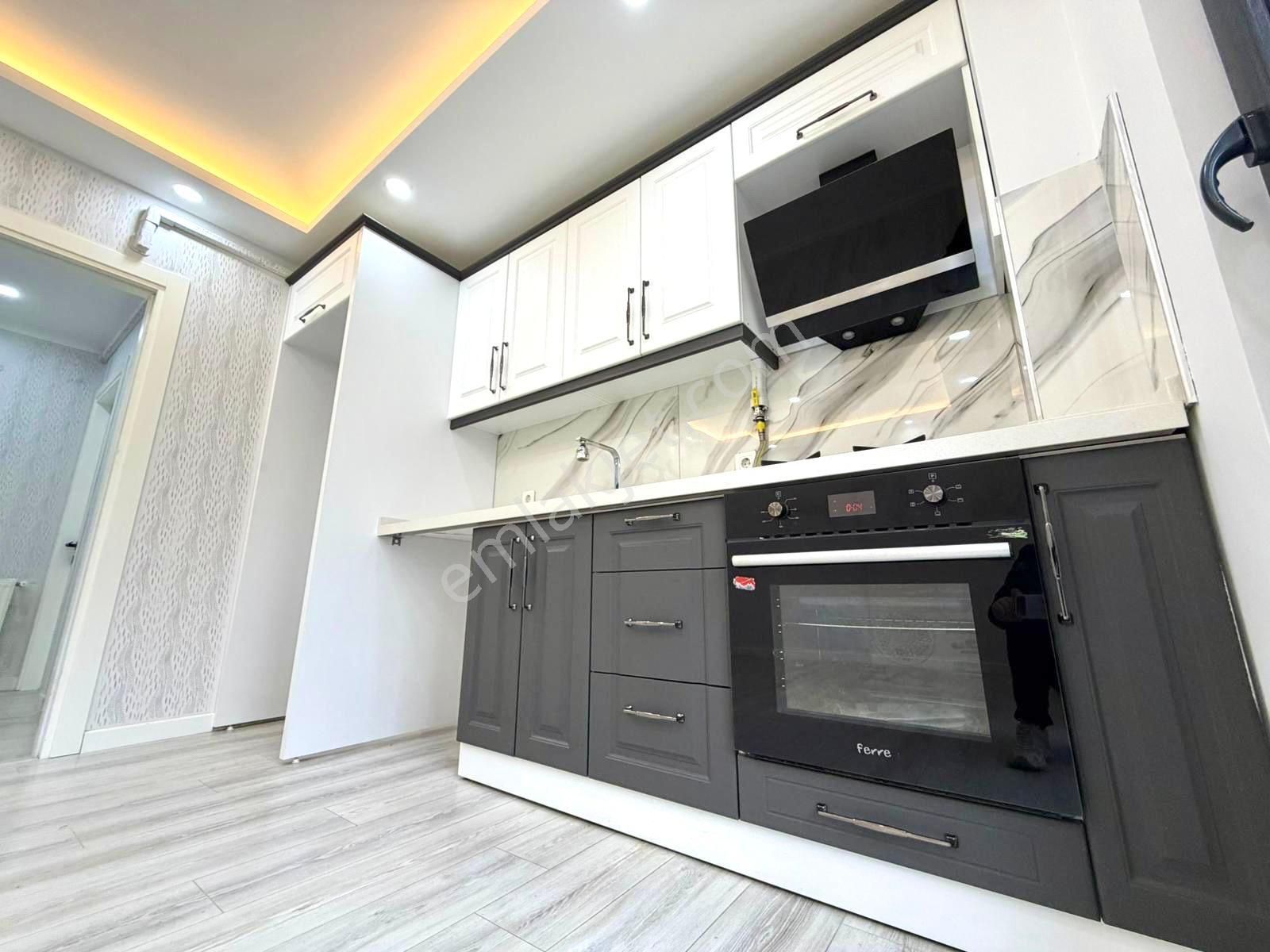🏡 Referans'tan Altınkum'da Kapalı Otoparklı Ön Cephe Modern Tasarımlı 2+1 Daire - Görsel 6