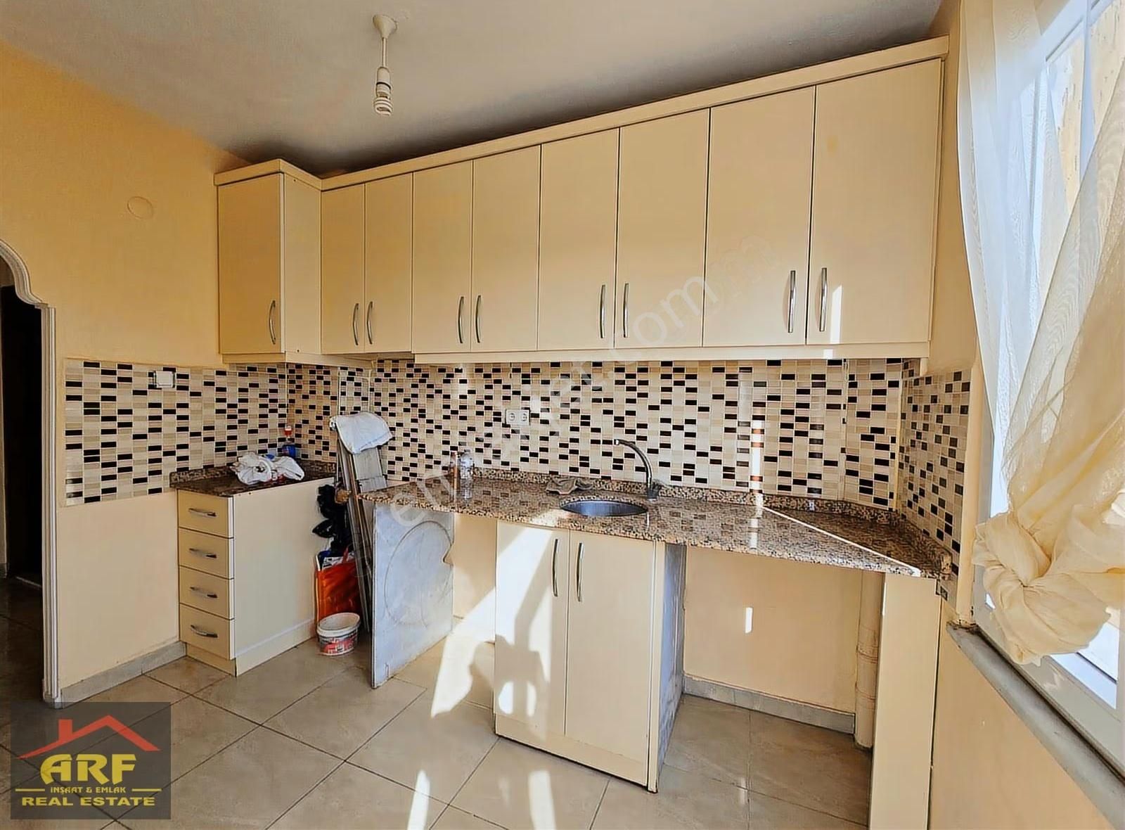 Alanya Merkezde | Denize 200 M | 2+1 Ayrı Mutfak | Satılık Daire - Görsel 16