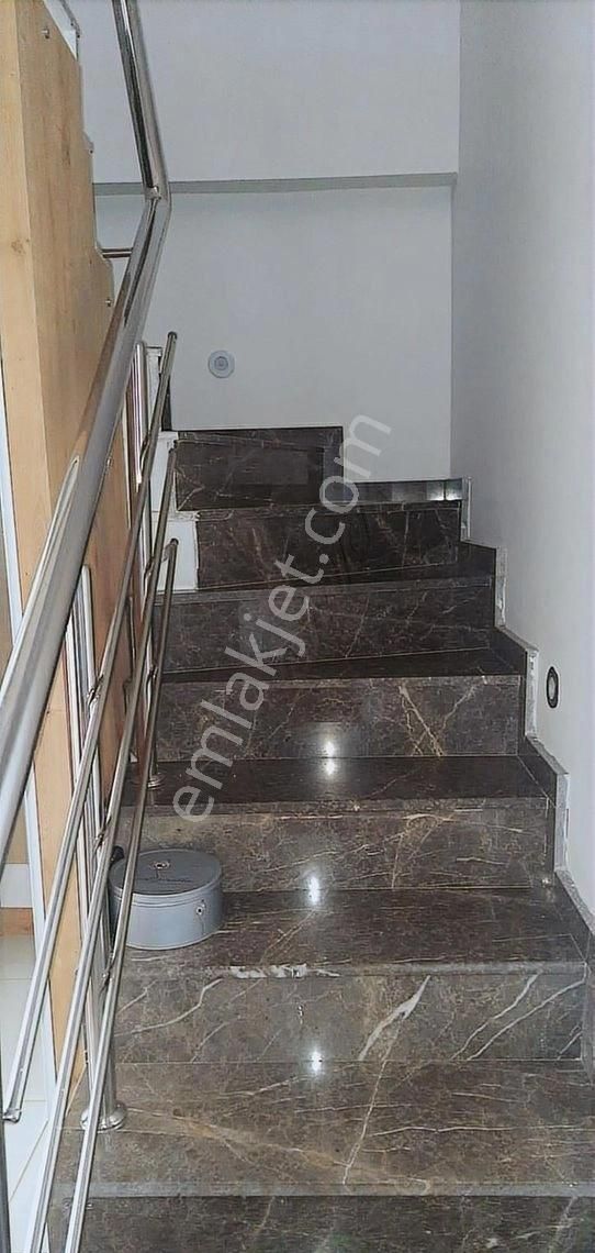 Bostanlı Yıllar Sokakta 3+1 Satılık Dublex Daire - Görsel 31