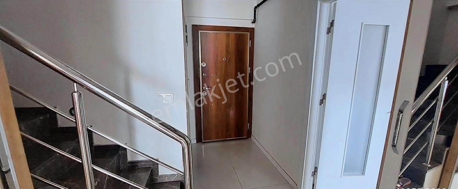 Bostanlı Yıllar Sokakta 3+1 Satılık Dublex Daire - Görsel 15