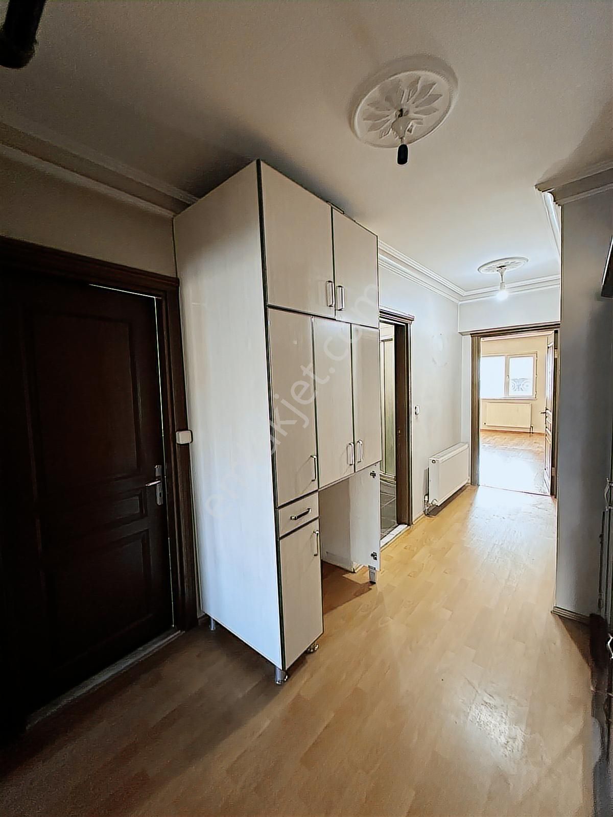 Piyade Mahallesi Ön Cephe Ara Kat 2+1 Geniş İskanlı Kök Tapu - Görsel 6